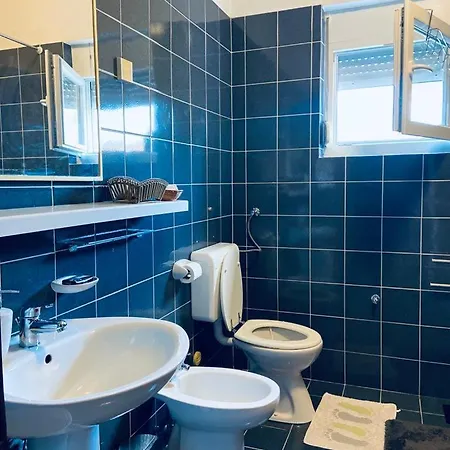 شقة Milka زادار